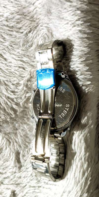 Men s Watches STAINLESS STEEL KRATREE WATCH was sold for 150.00 on 11 Aug at 13 01 by CBC TRADING in Port Elizabeth ID 622552568